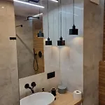 דירה Jbhotels Prestige 3*