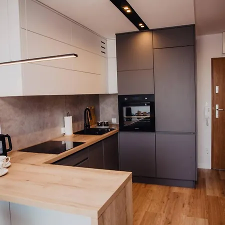 Apartament Jbhotels Prestige 4*